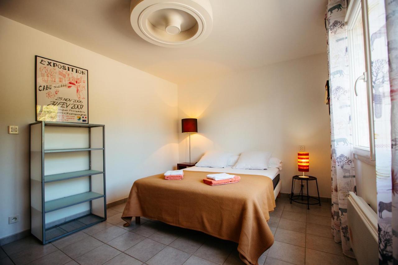 Les Villas De Perret Joyeuse Buitenkant foto