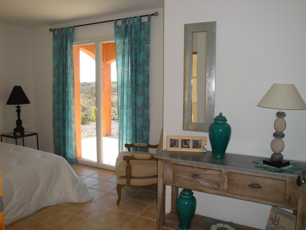 Les Villas De Perret Joyeuse Kamer foto