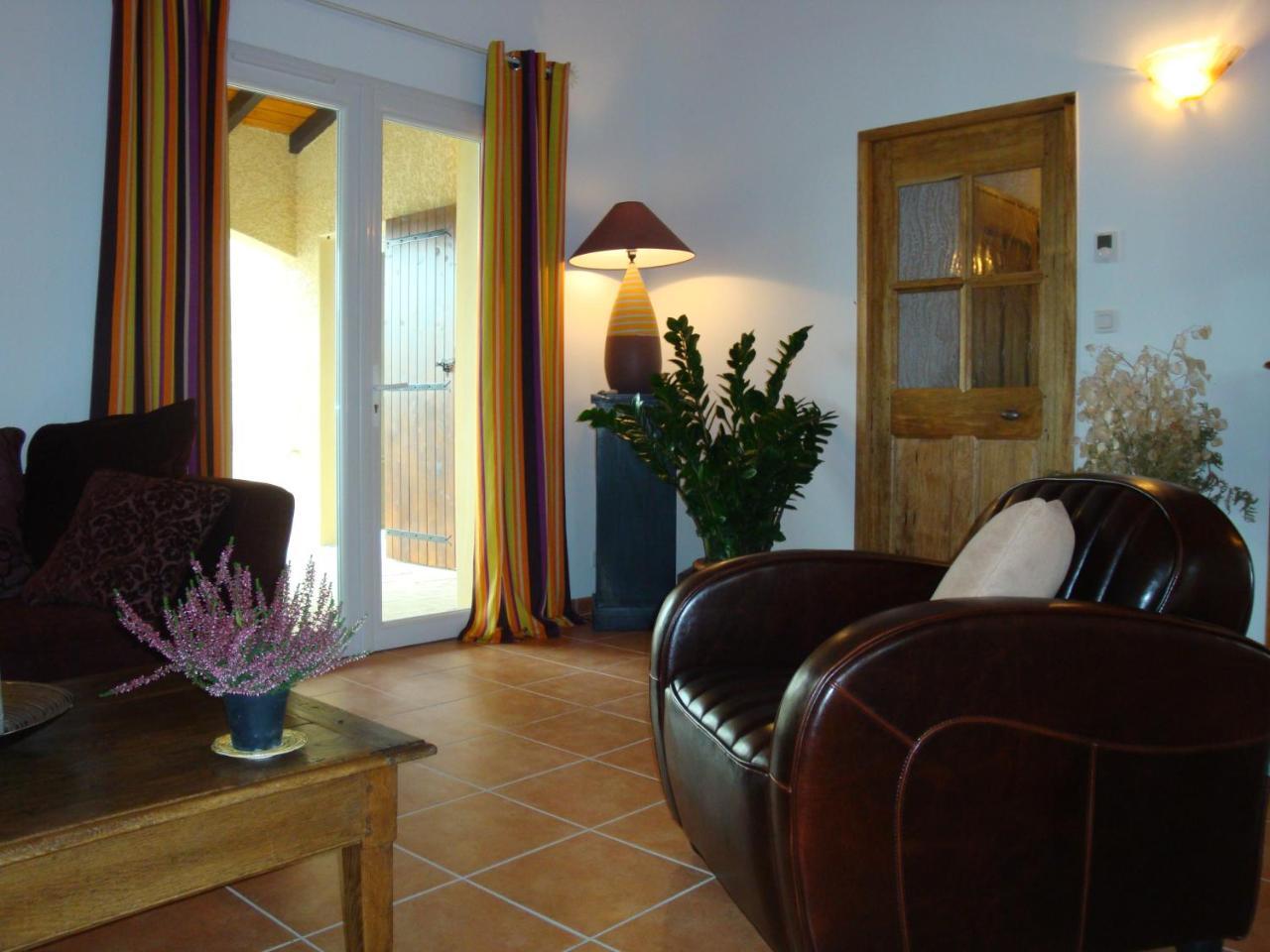 Les Villas De Perret Joyeuse Buitenkant foto