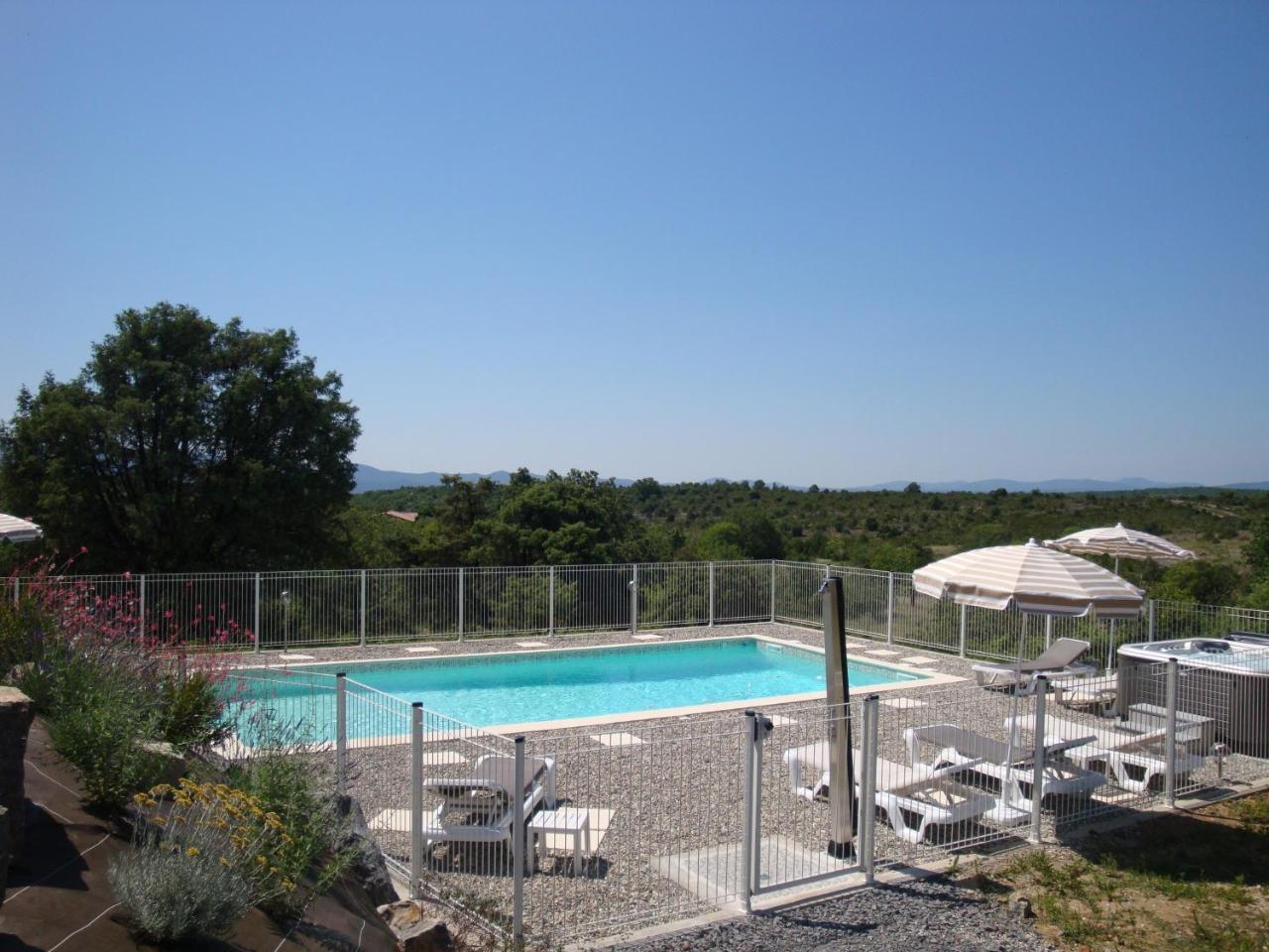 Les Villas De Perret Joyeuse Buitenkant foto