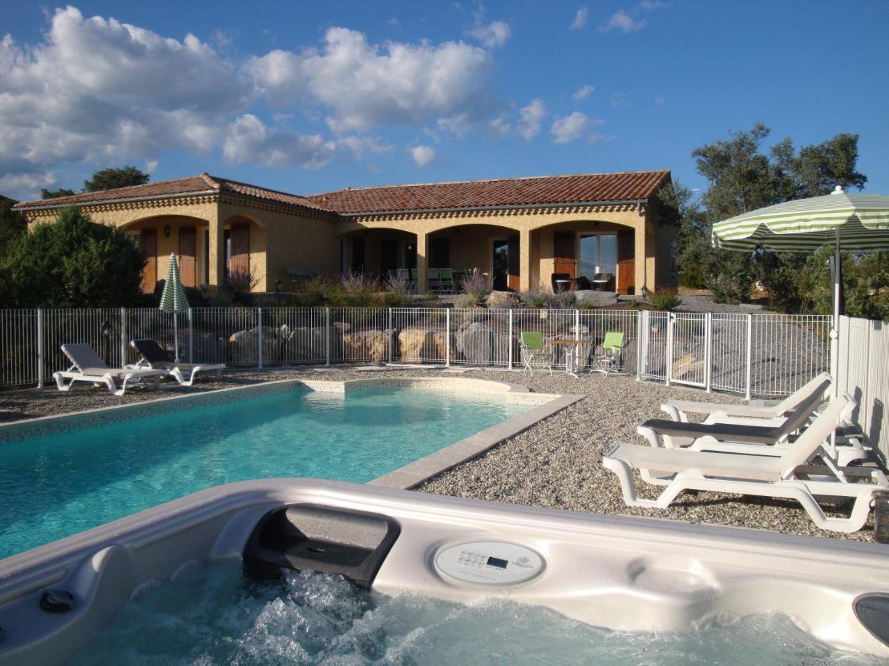 Les Villas De Perret Joyeuse Buitenkant foto