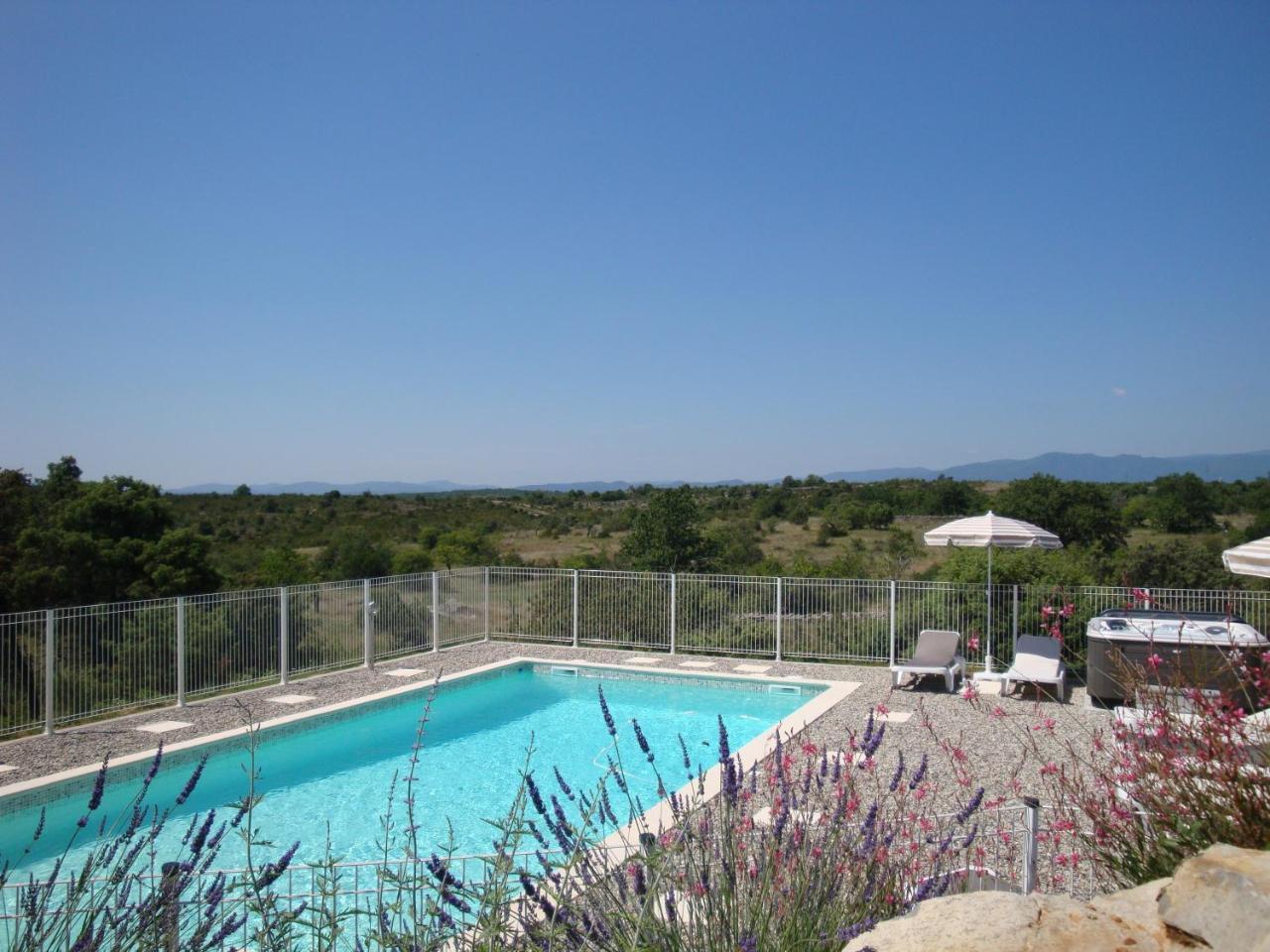 Les Villas De Perret Joyeuse Buitenkant foto